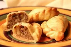 Empanada De Carne Picante