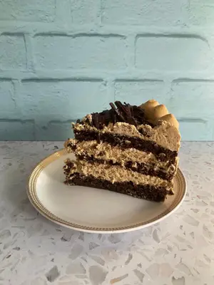 Porción Moka Cake