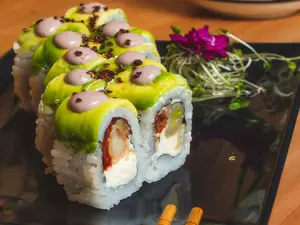 Tomaki Roll