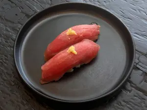 Nigiri de atún rojo
