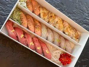 Omakase niguiris x20