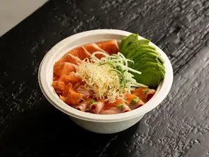 Chirashi todo trucha 1/2 porc