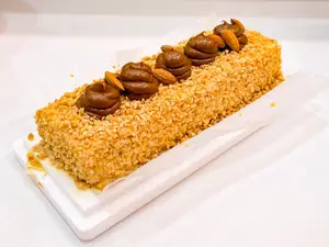 Postre almendrado