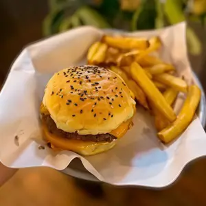 Cheeseburger