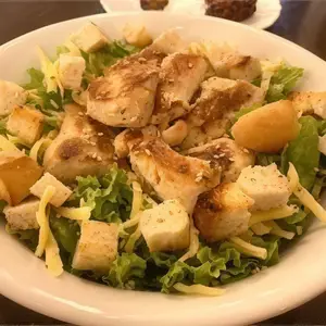 Ensalada caesar