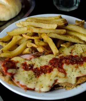 Milanesa Napolitana
