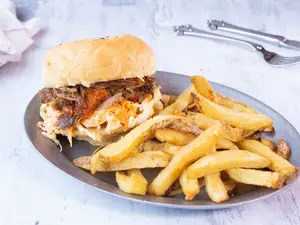 Sandwich de bondiola braseada