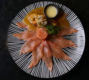 Tiraditos de Salmón