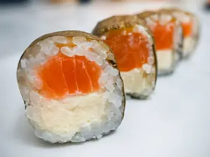 Sushi New York Phila Hot Roll X5 Piezas