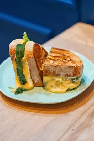 Green cheese toast