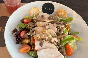Ensalada de pollo