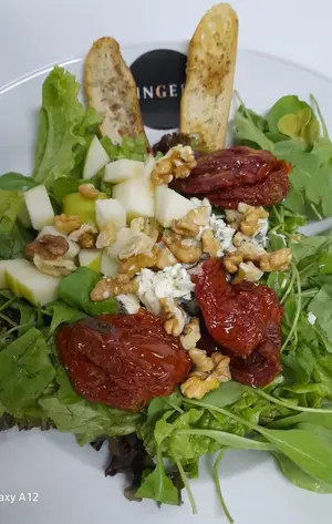 Ensalada de roquefort