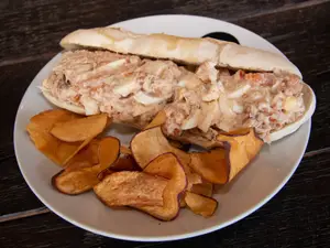Sándwich de atún