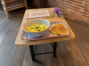 Huevos revueltos con j&q y acompañamiento