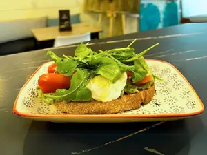 Tostada de palta
