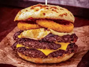 Gordiburger triple