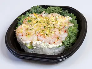 Ebi Salad Clásica
