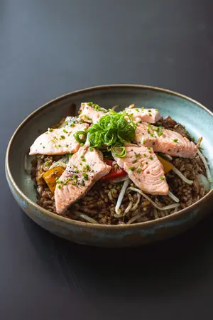 Wok De Salmón
