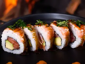 Dos Salmon Roll x 5