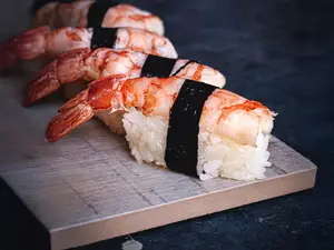 Niguiri de Langostino x 2
