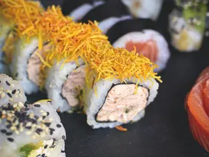 Sake Roll x 5