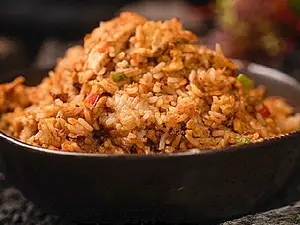 Yakimeshi De Pollo