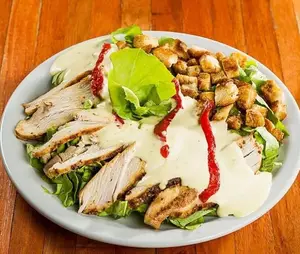 Caesar con pollo