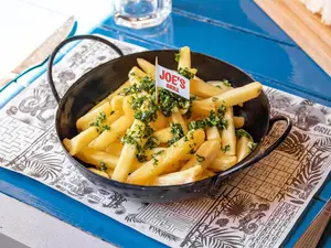 Papas fritas provenzal