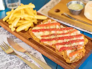 Suprema jamon y morron