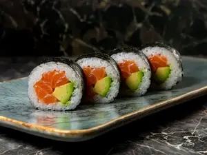 Maki de salmón