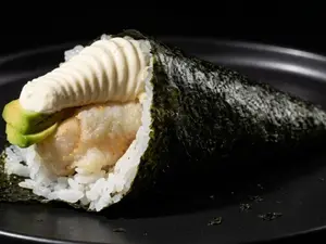 Temaki de langostino 1u