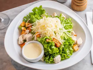 Ensalada Caesar