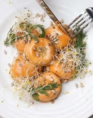 Sorrentinos De Calabaza En Manteca De Hierbas