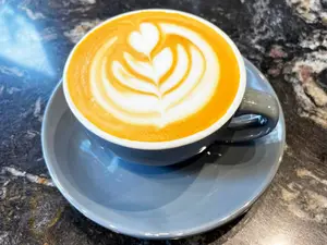 Latte Avellana