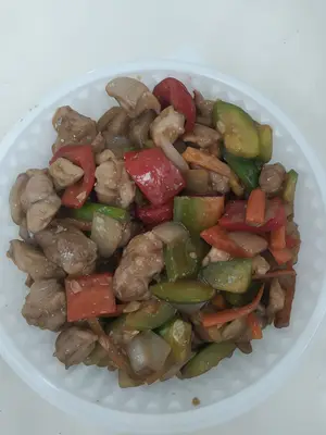 Cerdo salt con salsa de ostras