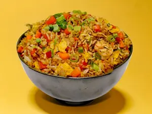 Chao fan saltado con pollo