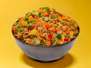 Chao fan saltado con verduras