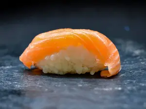 Niguiri De Salmon Rosado X4
