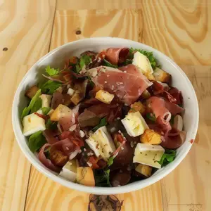 Ensalada de Jamón Crudo