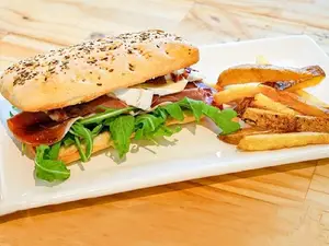 Sandwich Jamon Crudo