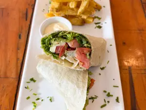 Wrap caprese