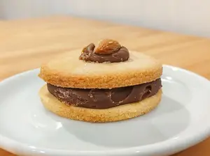 Alfajor de almendra x 2