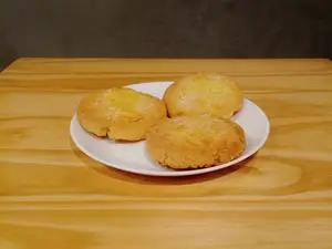 SCONES DE PARMESANO 3u