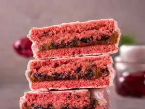 Alfajor frambuesa keto