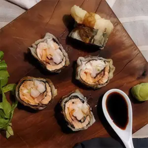 Hot teri roll