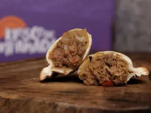 Empanada carne picante