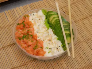 Ensalada Nikkei