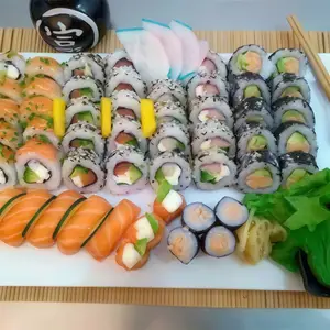 Samurai salmón x 40 piezas