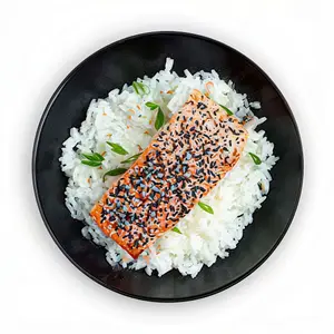 Salmón apanado en sésamo