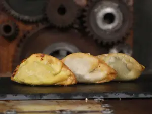 Dumplings De Cerdo Fritos